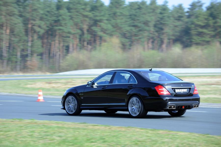  Mercedes-Benz S-Class B63 by Brabus 2011 года  (фото 15 из 24)